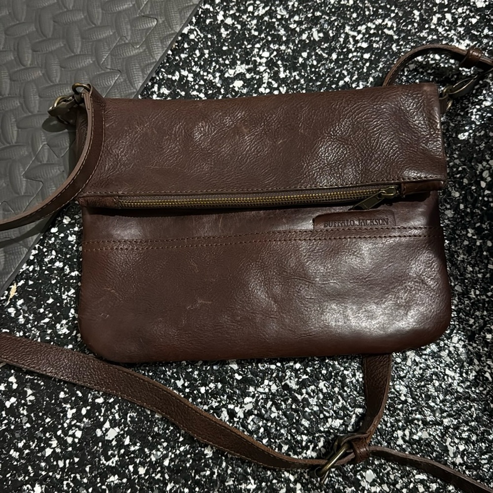 BUFFALO JACKSON MADISON LEATHER CROSSBODY FOLDOVER CLUTCH BAG - Picture 10 of 10
